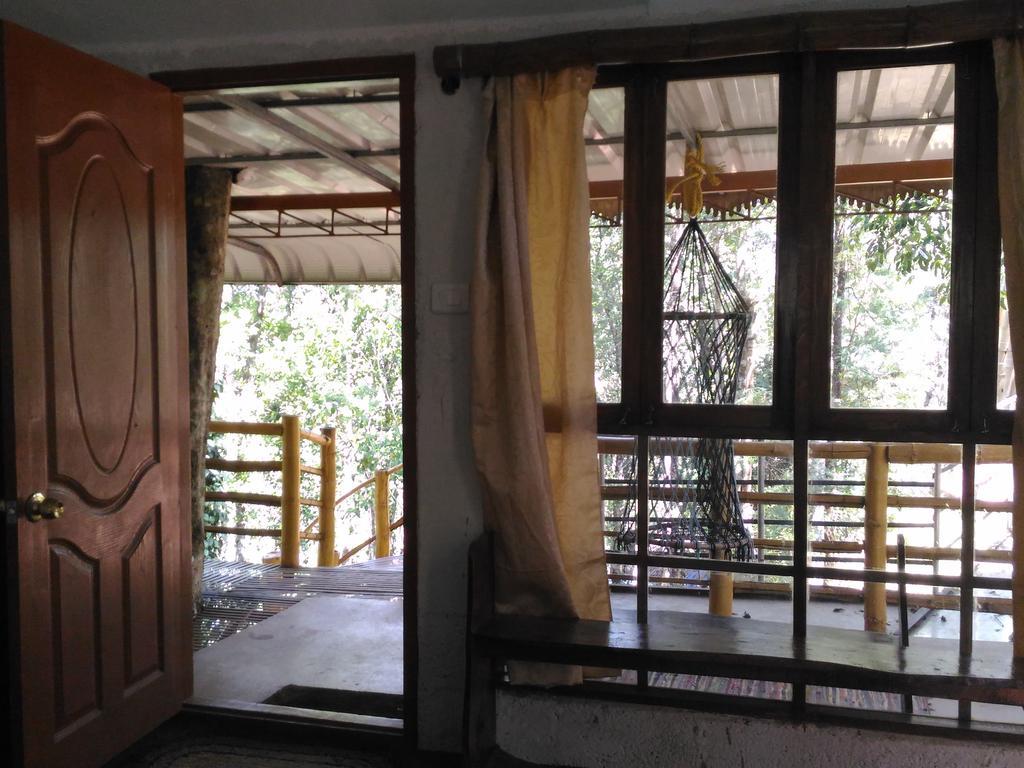 Jungle Jive Tree House Munnar Bed & Breakfast Dış mekan fotoğraf